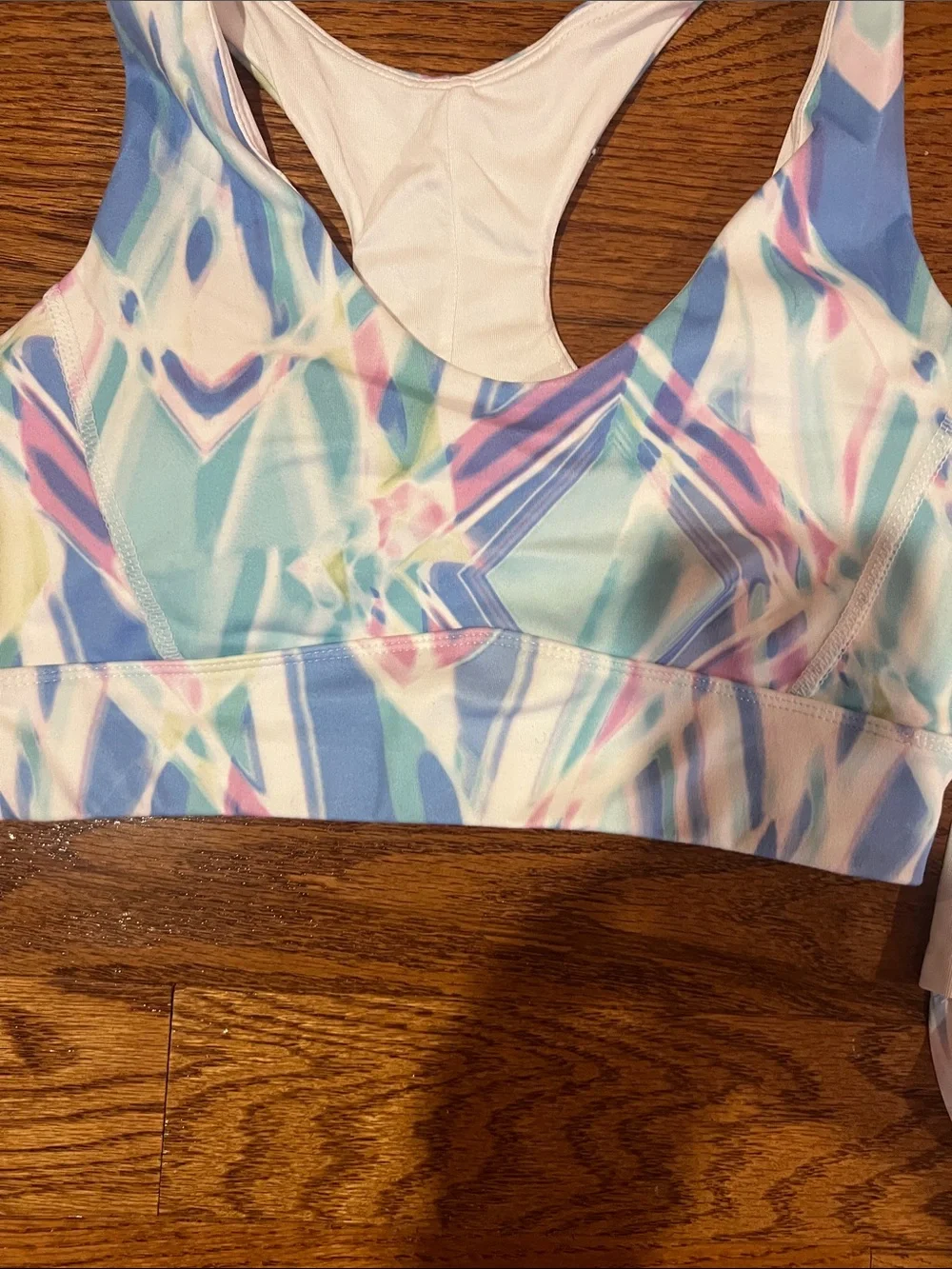 Pastel Abstract Print Sports Bra (M)& Shorts (L) Set